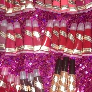 @SheIsSuperiorLipgliss